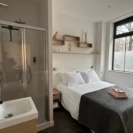 Guenot Pour 5 Personnes Sur 11